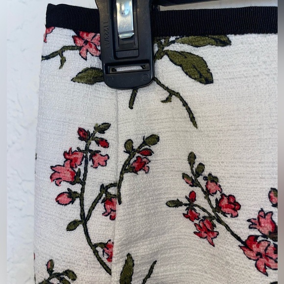 Ann Taylor Womens Floral Straight Pencil Skirt Size 0 NWOT - Picture 6 of 14